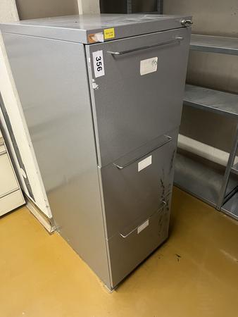 Blech - Werkzeugschrank mit 3 Auszugsladen, 104x42x68cm