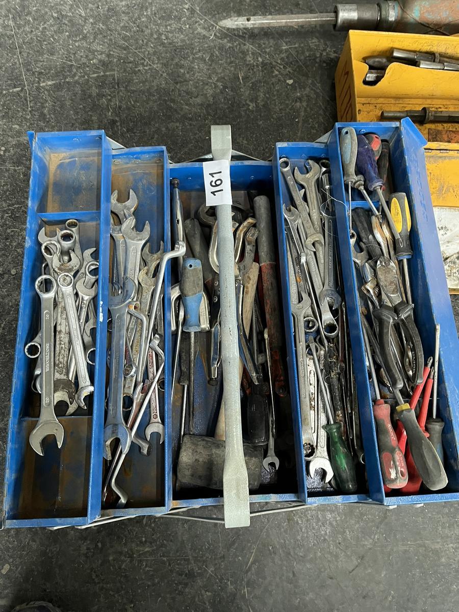 Gedore Handwerkzeugkiste best&uuml;ckt mit Werkzeugen?d=2026-01-25 02:38:15