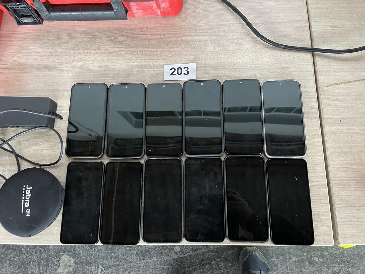 12 St&uuml;ck HANDYS SAMSUNG GALAXY A 54 DS 5 G 128 GB ca. 1/2 Jahre alt .plus JABRA Speak 510 MS?d=2026-01-24 17:45:06