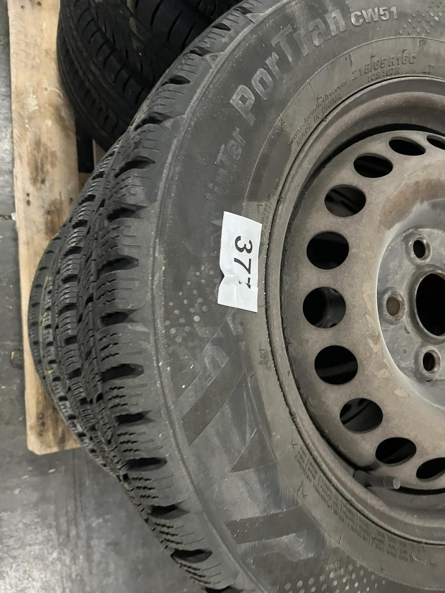 4 Stk.Winterreifen Kumho auf Stahlfelge 215/65 R 16 C?d=2026-01-23 01:19:03