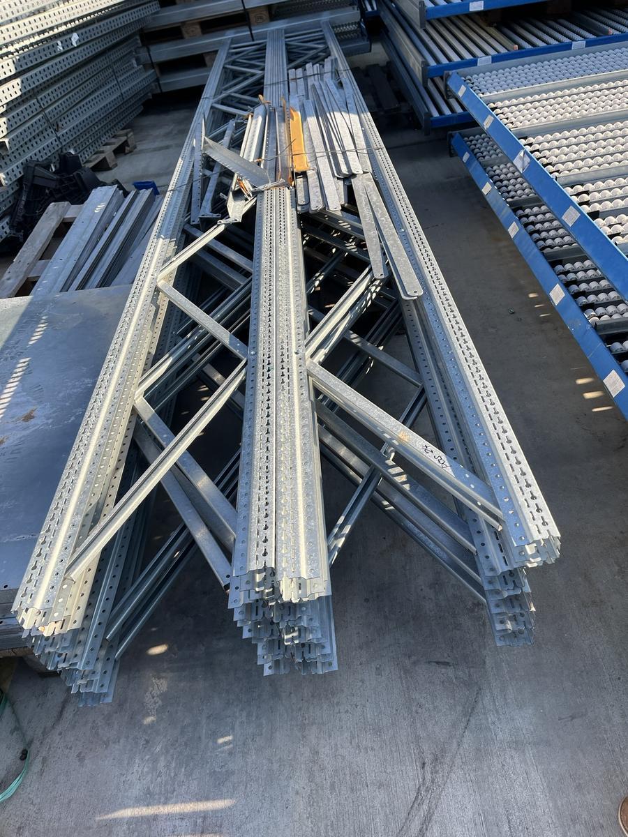 30 St&uuml;ck Regalsteher verzinkt 500/40 cm