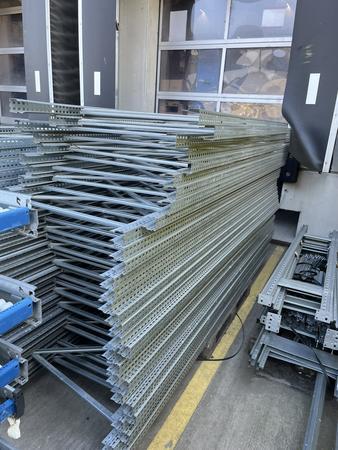 39 St�ck Regalsteher verzinkt 310/80 cm