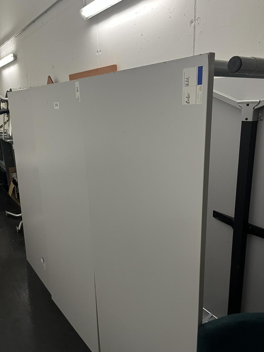 8 Stk. Tische?d=2026-01-13 17:40:44