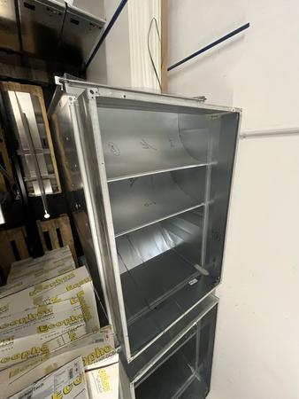 2 Stk. verzinkte Blechkonstruktion - L�ftungszubeh�r, 1720x1150x1750mm