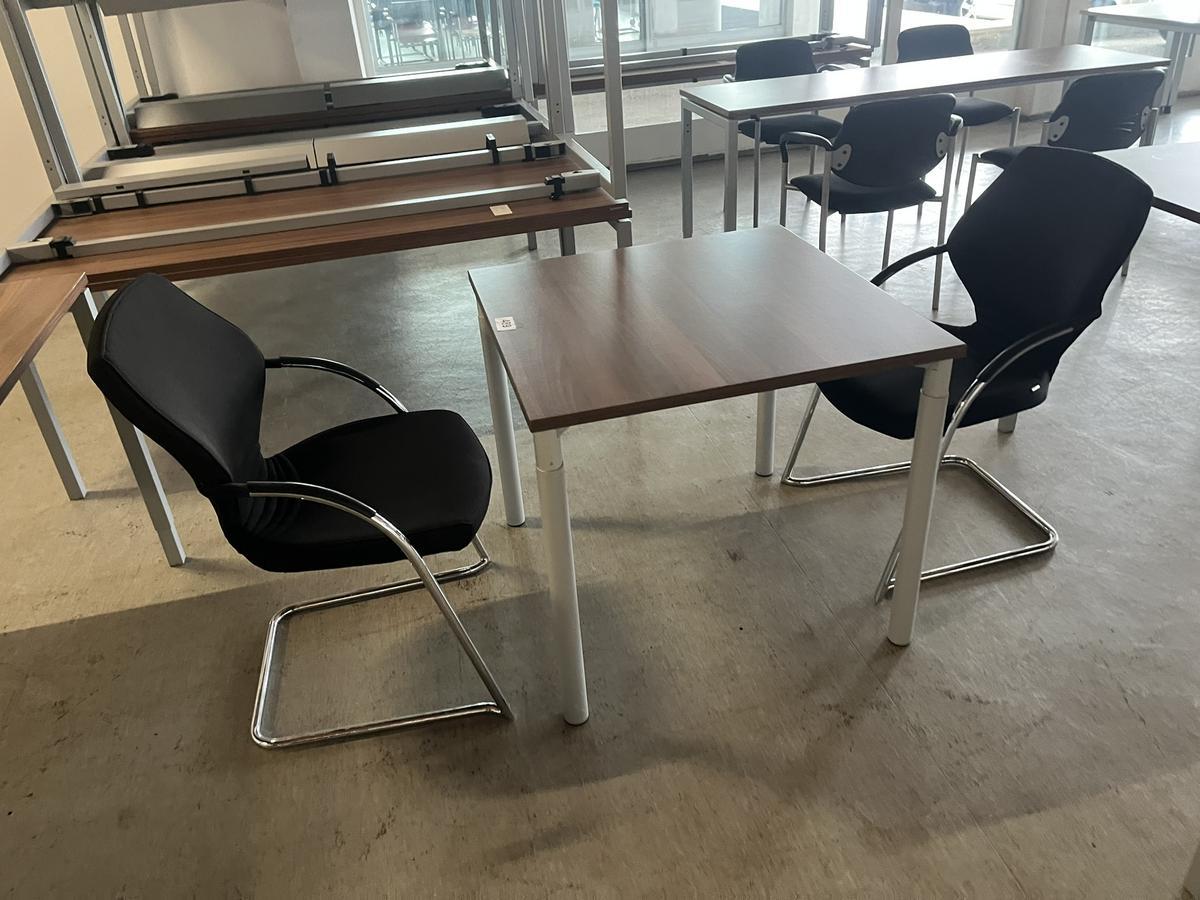 Besprechungstisch Neud&ouml;rfler 80x80 cm mit 2 Besucherst&uuml;hlen?d=2026-01-20 11:42:04