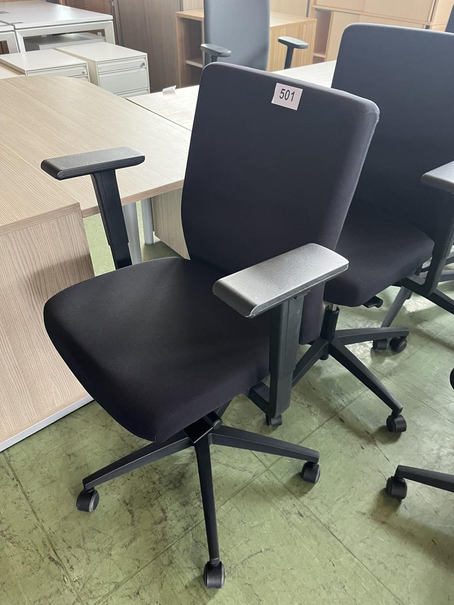 B&uuml;rodrehstuhl mit Armlehne verstellbar schwarz?d=2026-01-20 11:42:24