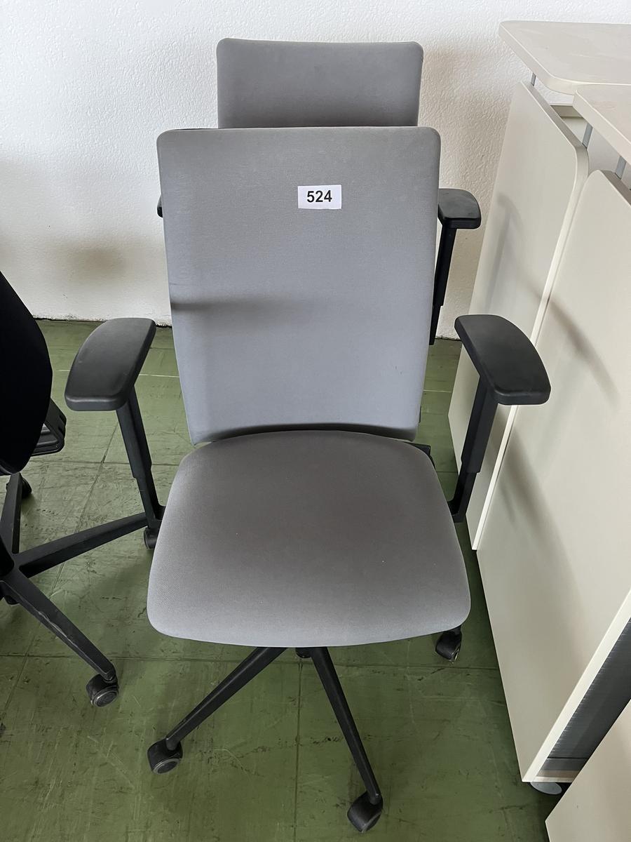 2 St&uuml;ck B&uuml;rodrehst&uuml;hle Veneto mit Armlehne?d=2026-01-20 11:42:03