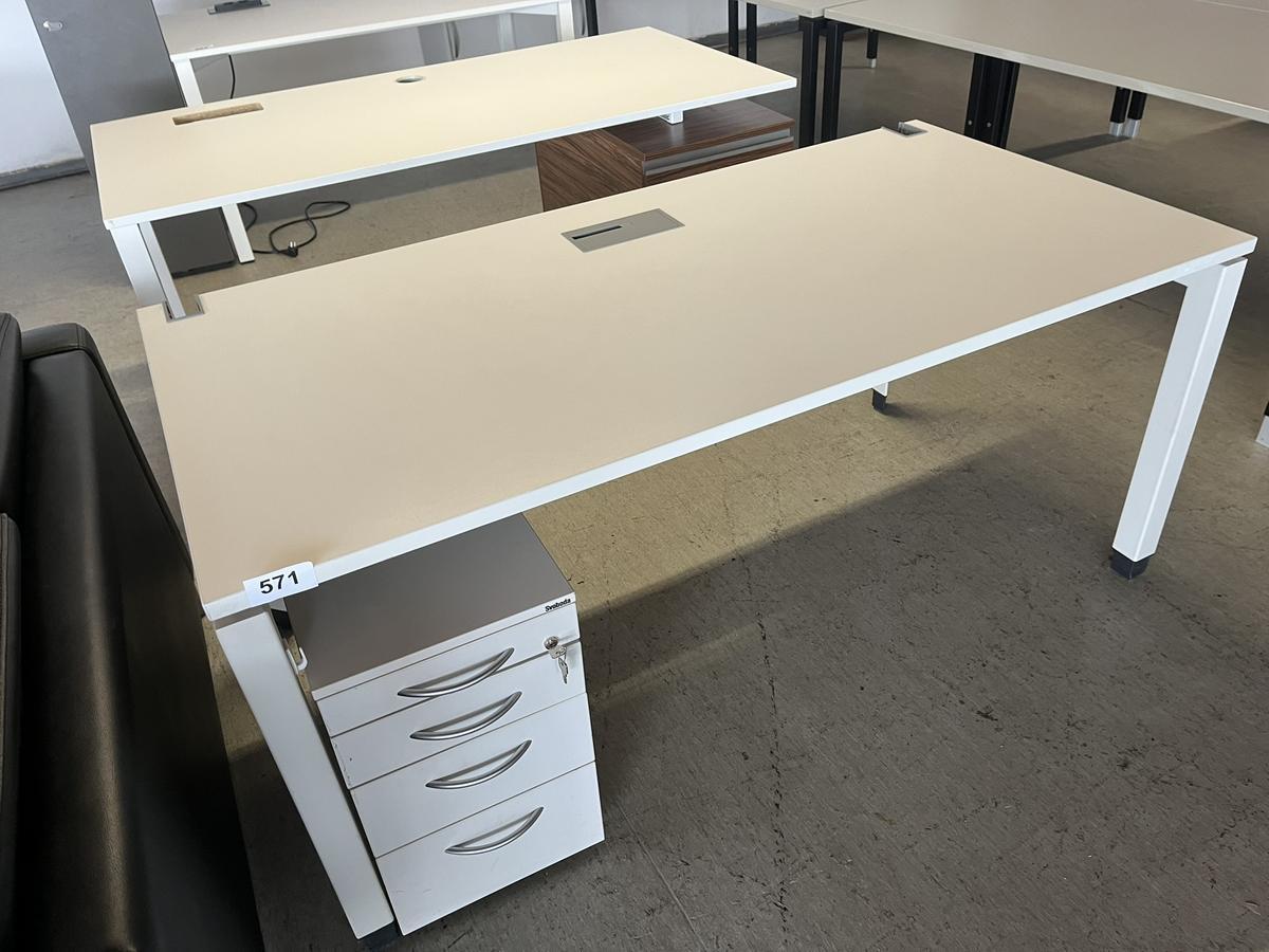 Steelcase Schreibtisch 160/80 cm?d=2026-01-20 11:51:19