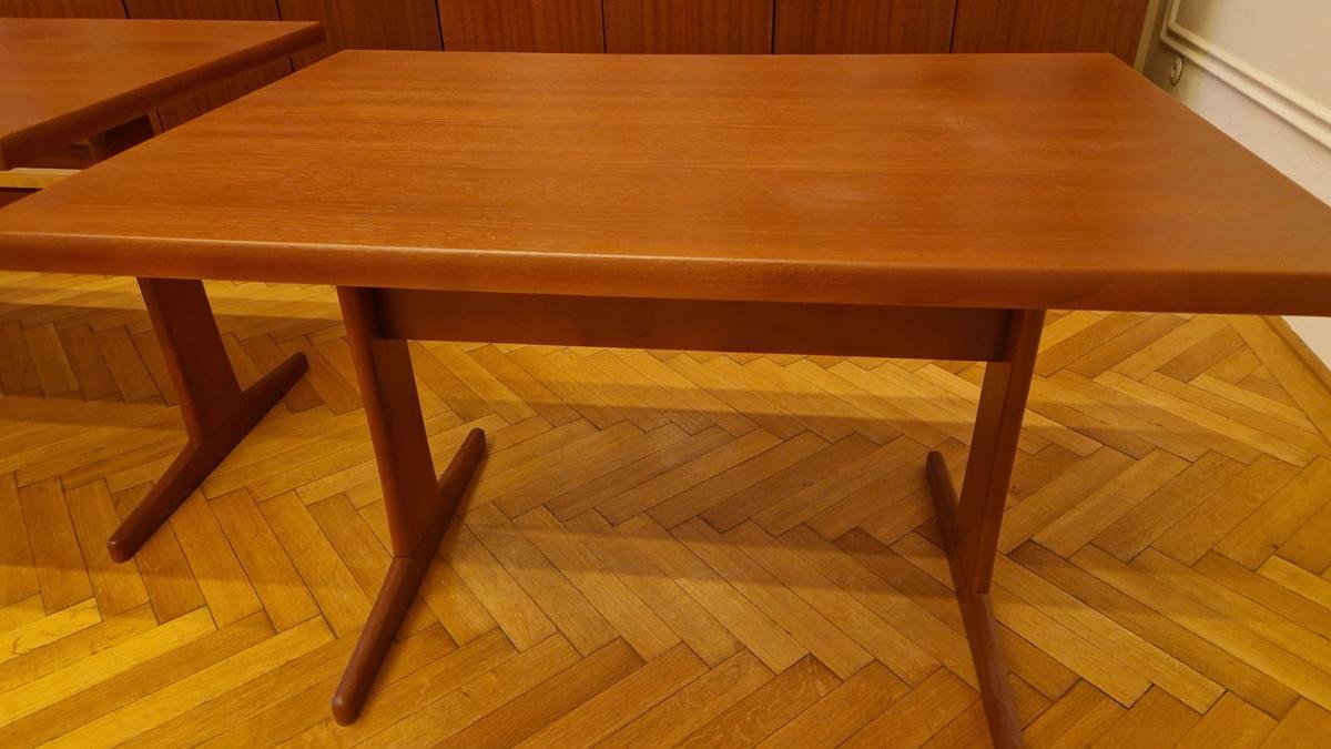 Schreibtisch, ca. 120x79cm, 73cm hoch?d=2026-01-22 22:22:22