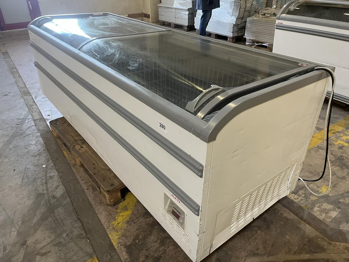 AHT Tiefk&uuml;hltruhe Miami 250 - 250cm x 86 x 92cm?d=2026-01-25 23:35:53