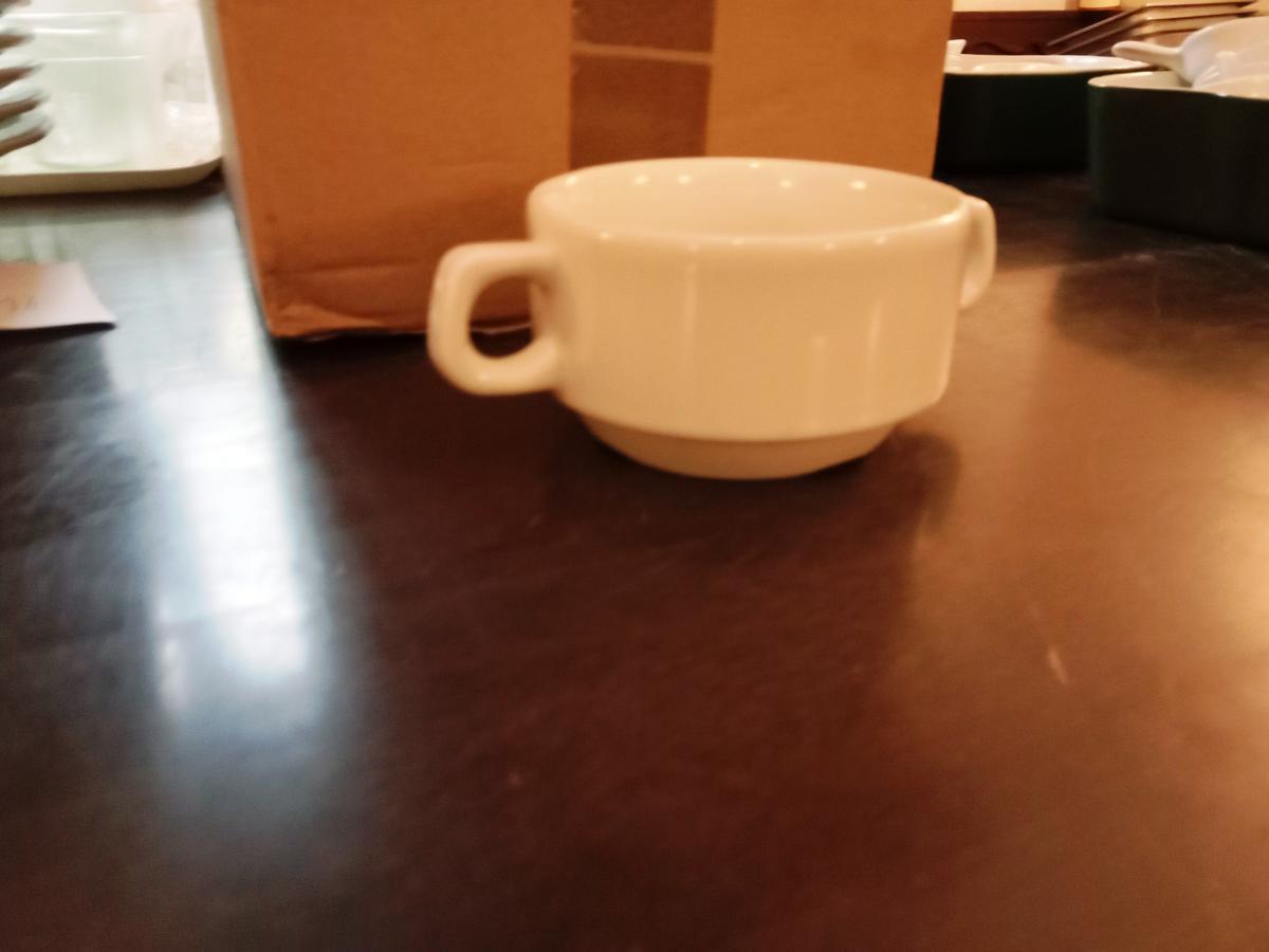 36 St&uuml;ck RIST Suppentassen im Originalkarton