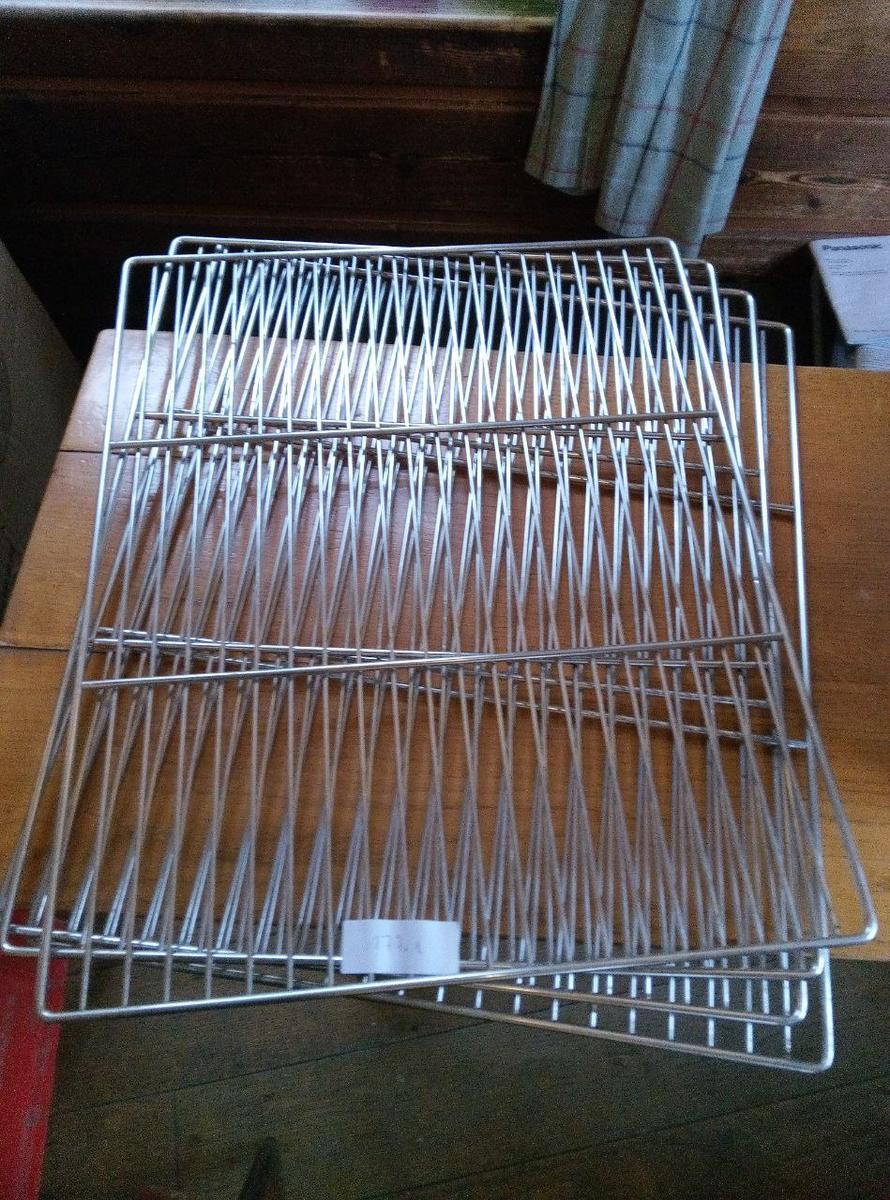 3 Stk. Gitter GN 2/1?d=2026-01-29 23:58:25