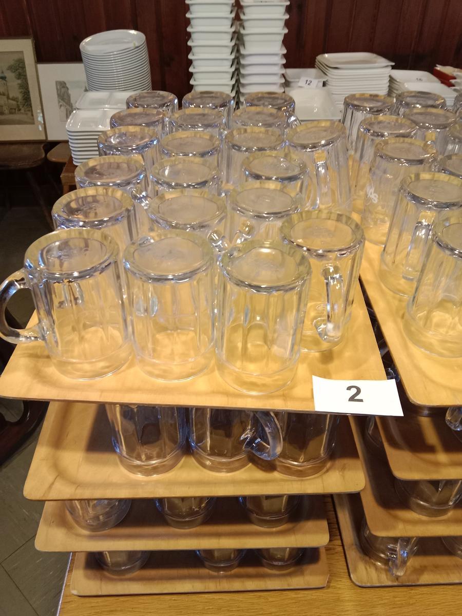 160 St&uuml;ck Gl&auml;ser 0.25 geeicht