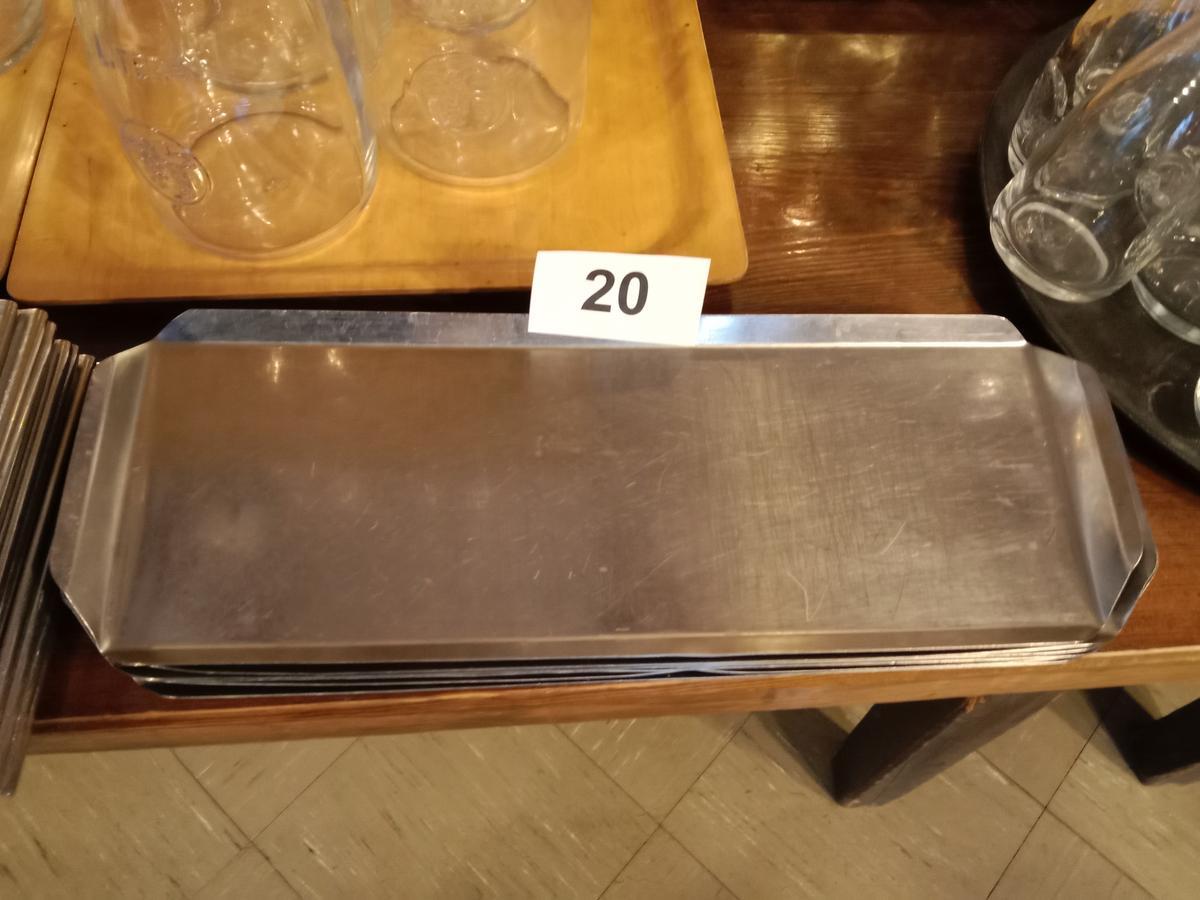 9 teiliges Plattenset ca. 14/39 cm