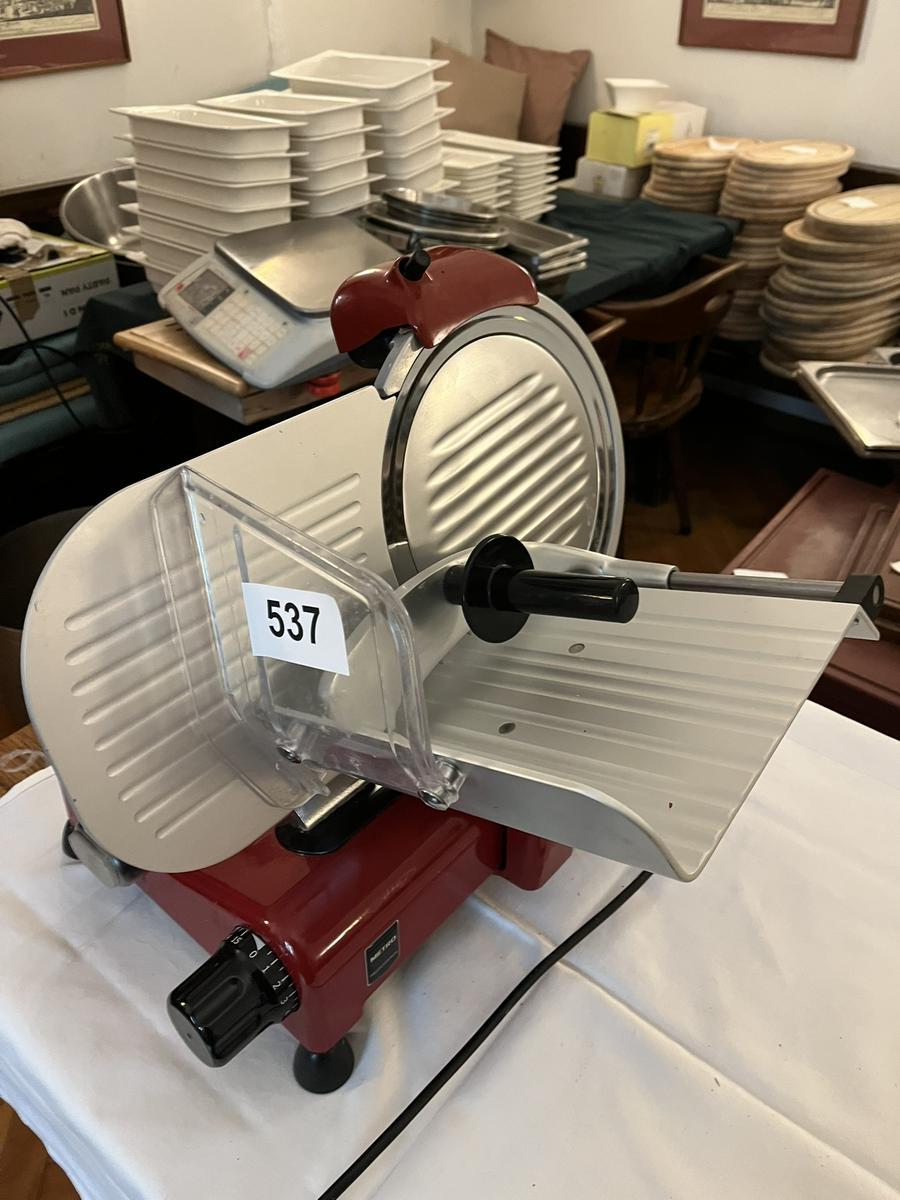 Aufschnittmaschine mit ca. 250 mm verstellbar und Schleifeinrichtung