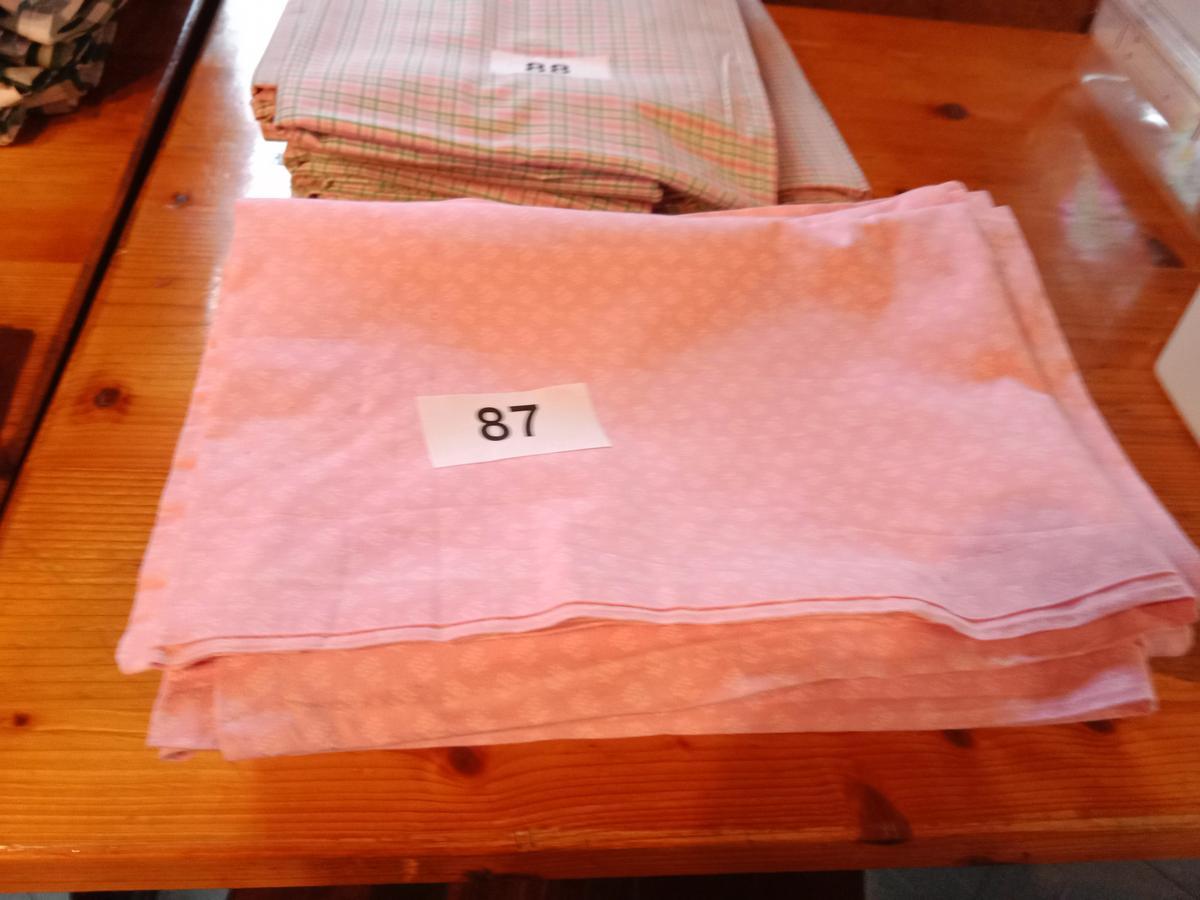 12 St&uuml;ck Tischl&auml;ufer in rosa 90/130 cm?d=2026-01-30 01:37:18