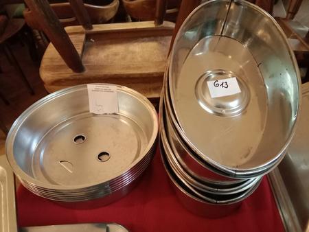 15 Stk. Tellerabdeckungen 8 x ovale , 7 x rund 15 Stk. Tellerabdeckungen 8 x ovale , 7 x rund