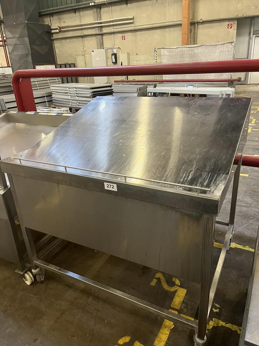 Edelstahl Fisch - Gastroverkaufstisch, rollbar, ca. 130x107x120cm?d=2026-01-29 23:57:18