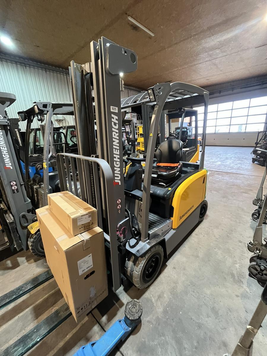 JUNGHEINRICH EFG BC 320 500 DZ, BJ 2024?d=2026-01-30 01:37:17