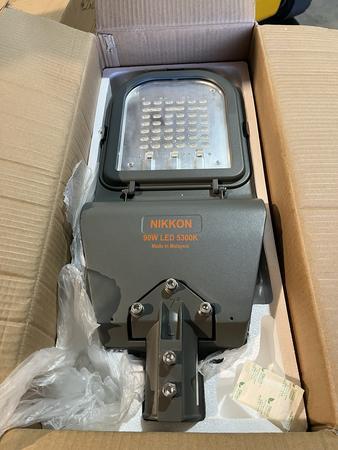 6 St�ck NIKKON LED STREET LATERNE neu  90 W S 437