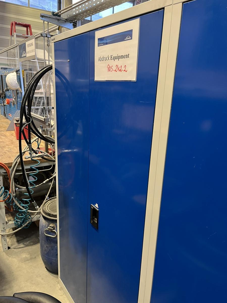 Werkzeugschrank 2 fl&uuml;gelig mit F&auml;chern 100/190/45 cm?d=2026-02-04 03:01:07