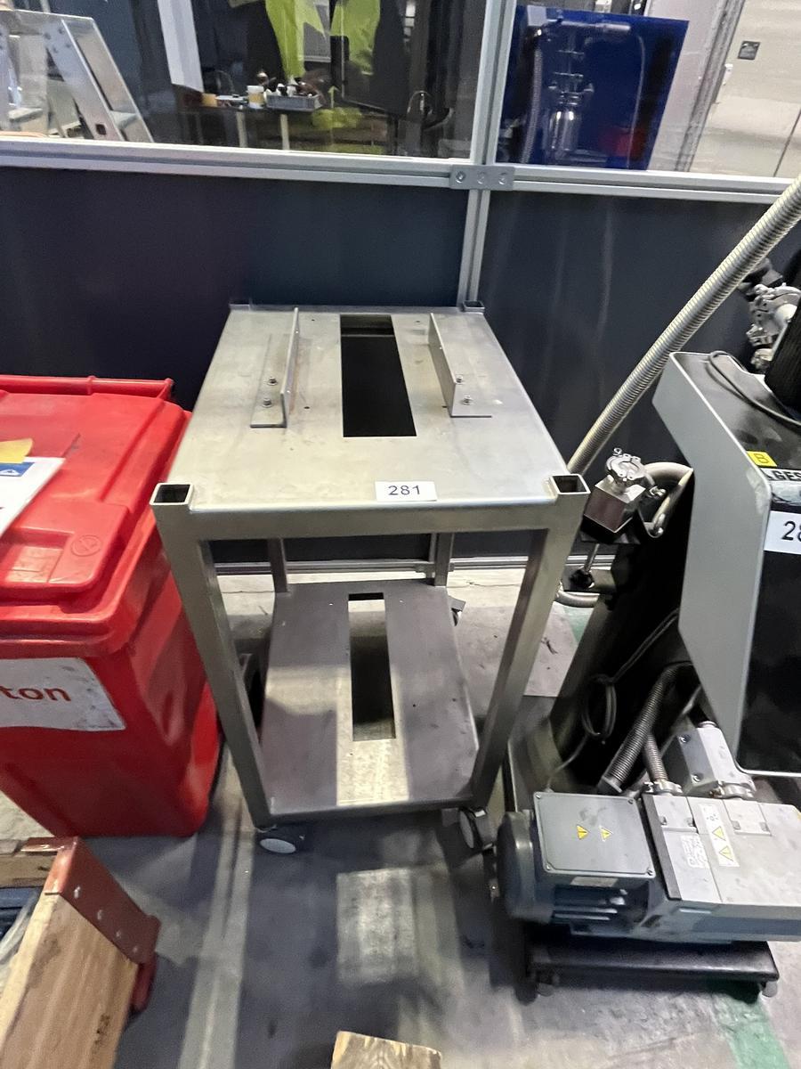 Edelstahl Arbeitstisch ca. 50/65/100 cm?d=2026-02-04 03:02:26