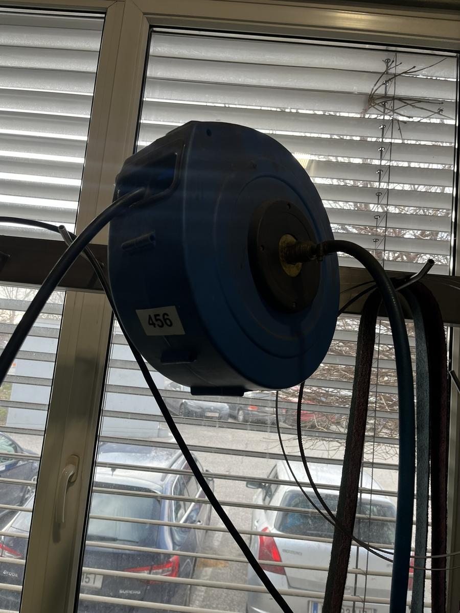 Druckluft-Schlauchrolle f&uuml;r Wandmontage?d=2026-02-04 04:33:26