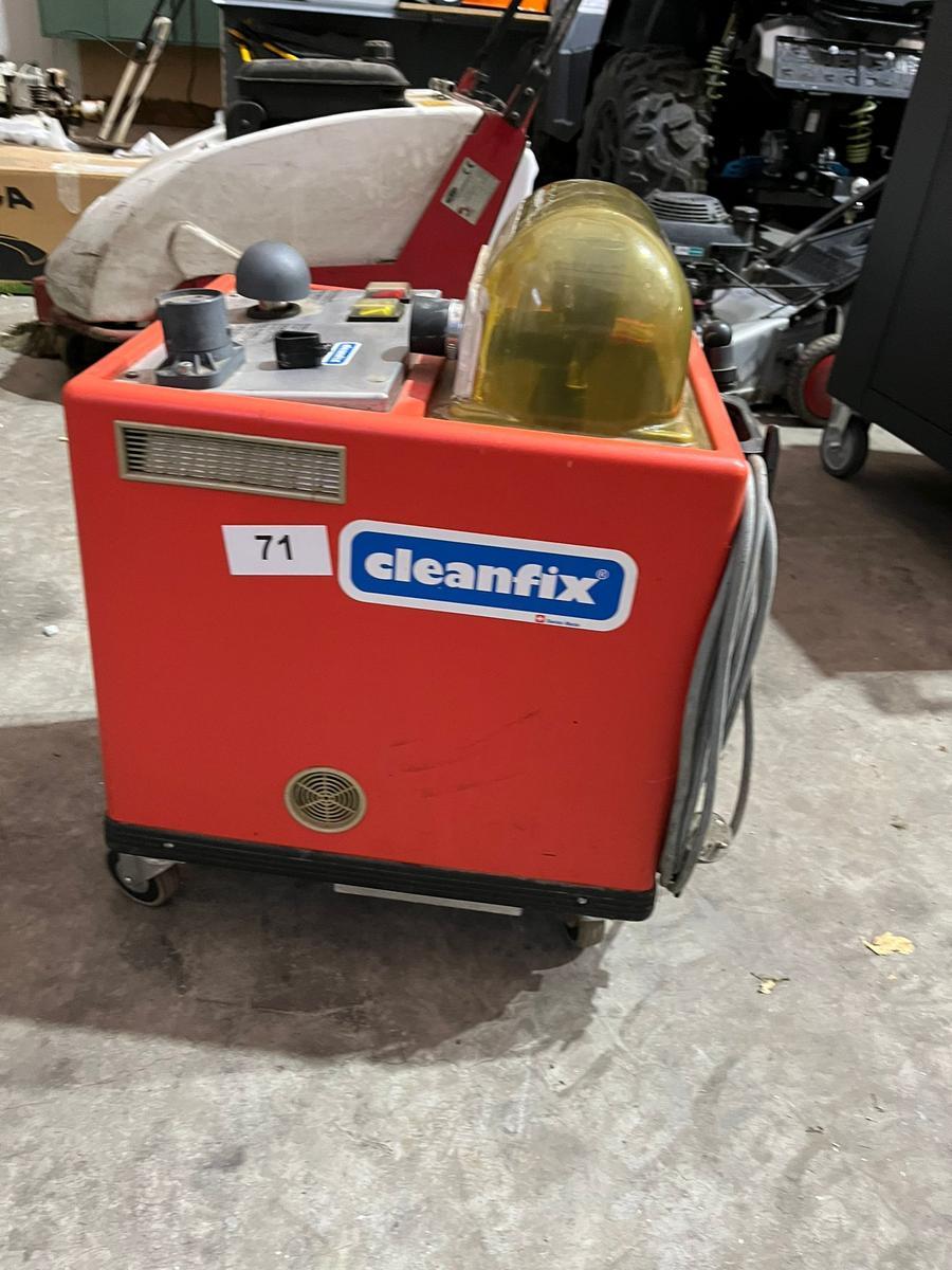 Putzmaschine?d=2026-02-06 00:50:06