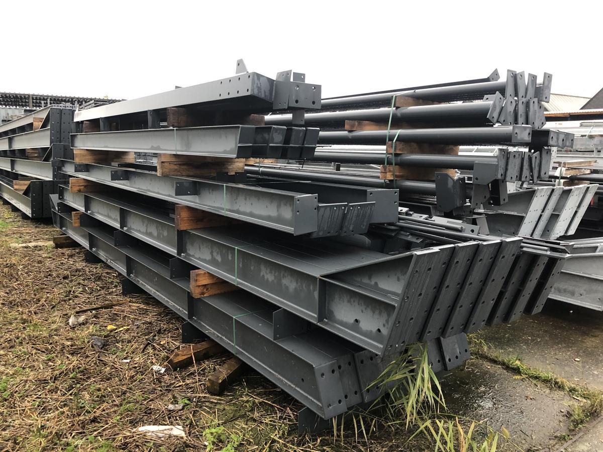 Stahlger&uuml;sthalle?d=2026-02-06 00:55:32