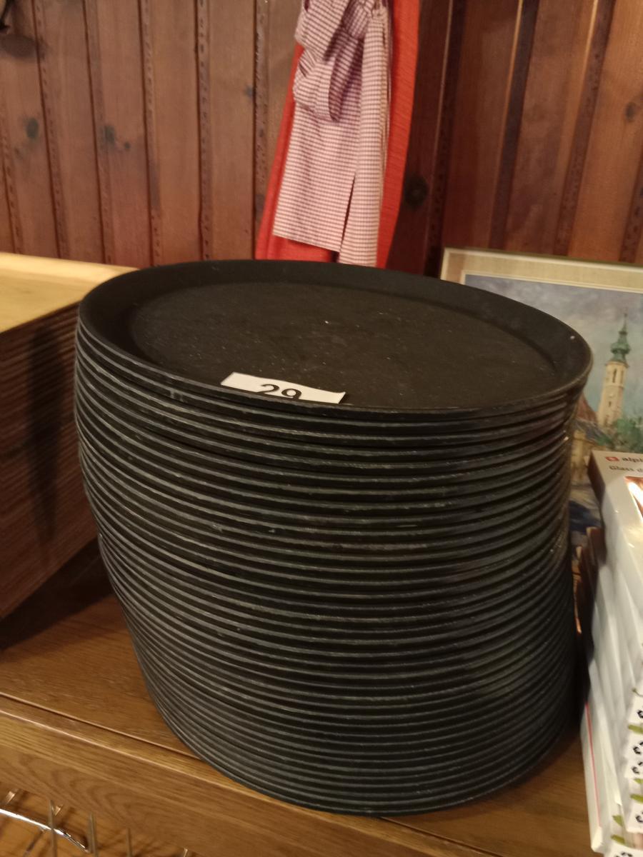 37 St&uuml;ck Tablett 35 cm Durchmesser , rutschfest?d=2026-02-06 00:55:33