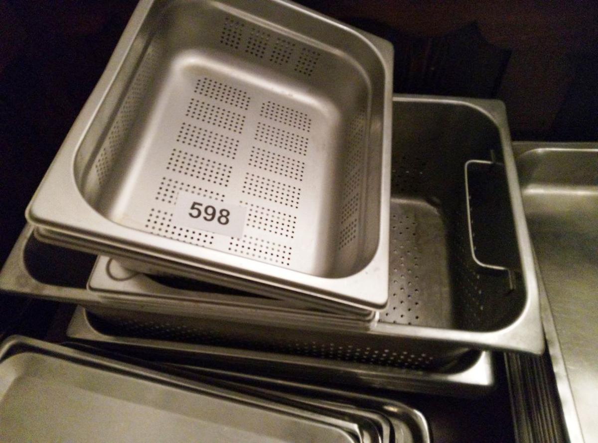 Gro&szlig;posten GN Beh&auml;lter  Loch 1/2 , 1/1?d=2026-02-06 02:17:22