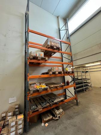 ca. 2. 7 lfm Schwerlast Palettenregalanlage H: 6 m , T: 1 m - Nutzlast pro Palette 800 kg