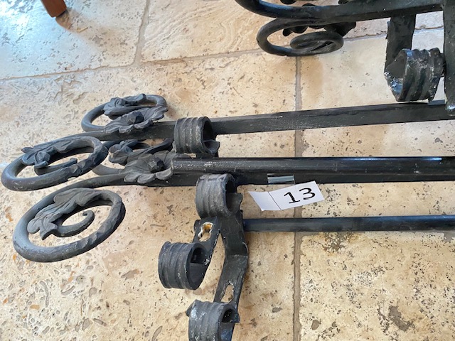 2 Handgeschmiedete Vorhangstangen 205?d=2026-02-28 01:06:39