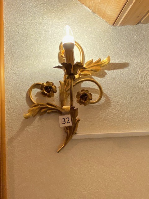 Wandleuchten vergoldet mit Blattgold?d=2026-02-28 01:06:44