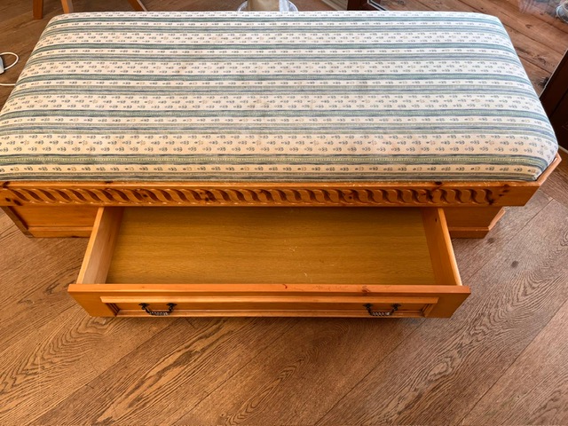 Tagesbett Zirbenholz mit Lade 80x175  h 45?d=2026-02-28 02:31:25