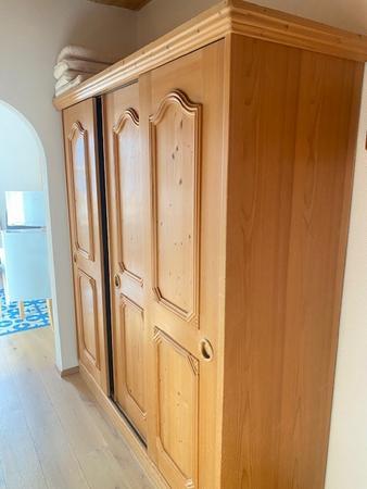 Vogelauer Kasten mit Schiebet�re 178 lang 196 hoch 58 tief