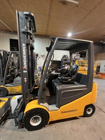 JUNGHEINRICH EFG 425 k MP G/E 115/600 DZ,BJ 2015 JUNGHEINRICH EFG 425 k MP G/E 115/600 DZ,BJ 2015