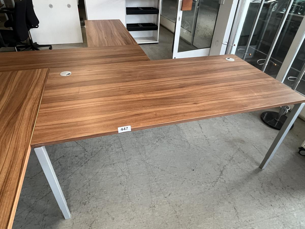 Neud&ouml;rfler Schreibtisch ca. 180/90 cm