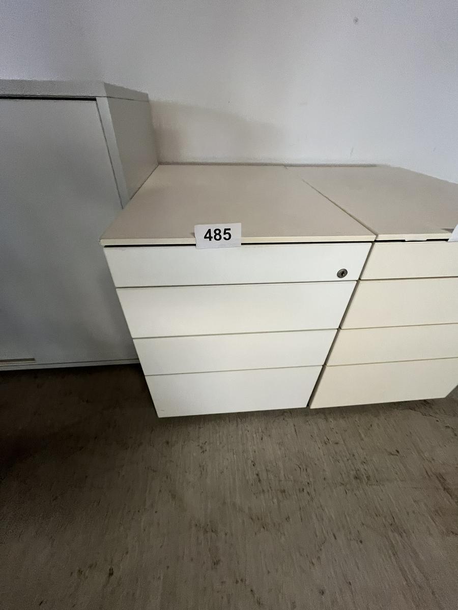 Rollcontainer mit Auszugsladen ca. 54/60/56 cm?d=2026-03-04 03:17:10