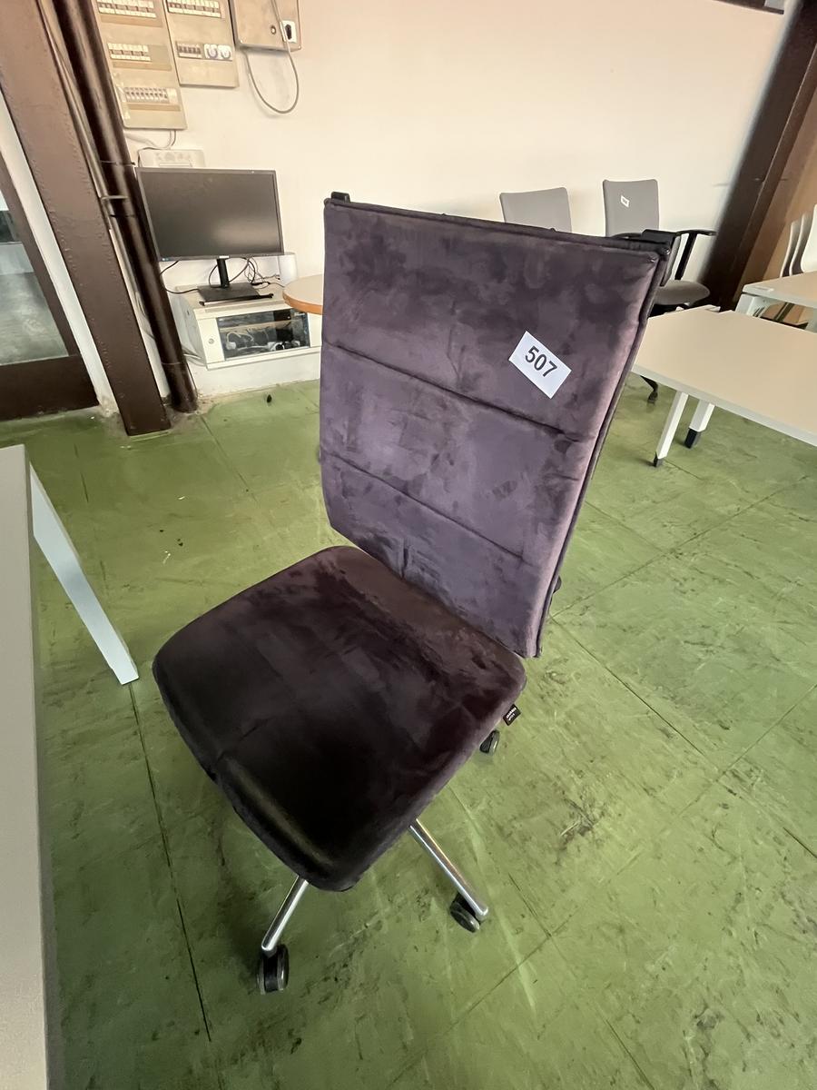 B&uuml;rodrehstuhl?d=2026-03-04 03:18:15