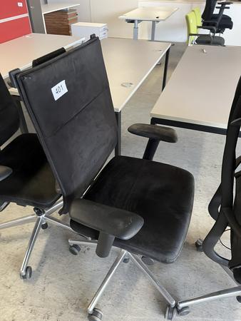 B�rodrehstuhl Inter mit Armlehne