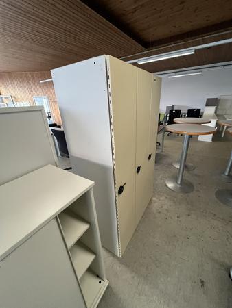 3-er Umkleidespind mit Zahlencode - Ausstellungsst�ck