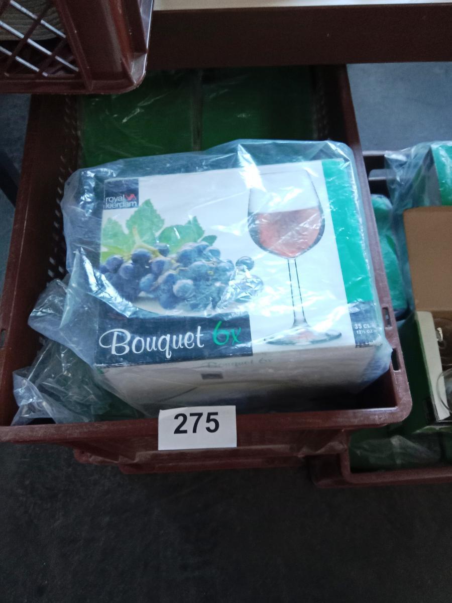 15 Karton Wei&szlig;weingl&auml;ser, je 6 Stk.?d=2026-03-04 19:52:33