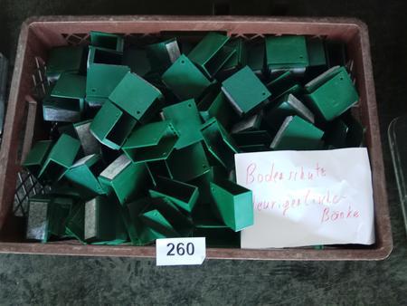 Gro�posten Bodenschutz f�r Heurigentische bzw. B�nke