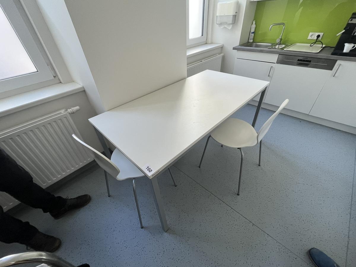 Neud&ouml;rfler Tisch, ca. 160x80cm inkl. 2 Stk. Besucherst&uuml;hlen?d=2026-03-09 22:30:46
