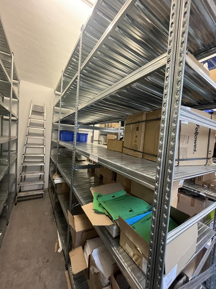 9.6 Laufmeter Steckregalanlage, 80cm tief, 300cm hoch, Fabr. Interprojekt, Fachbodenlast ca. 200kg?d=2026-03-09 22:31:22