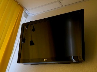 TV Ger&auml;t, Diagonale 100cm?d=2026-03-09 22:23:52