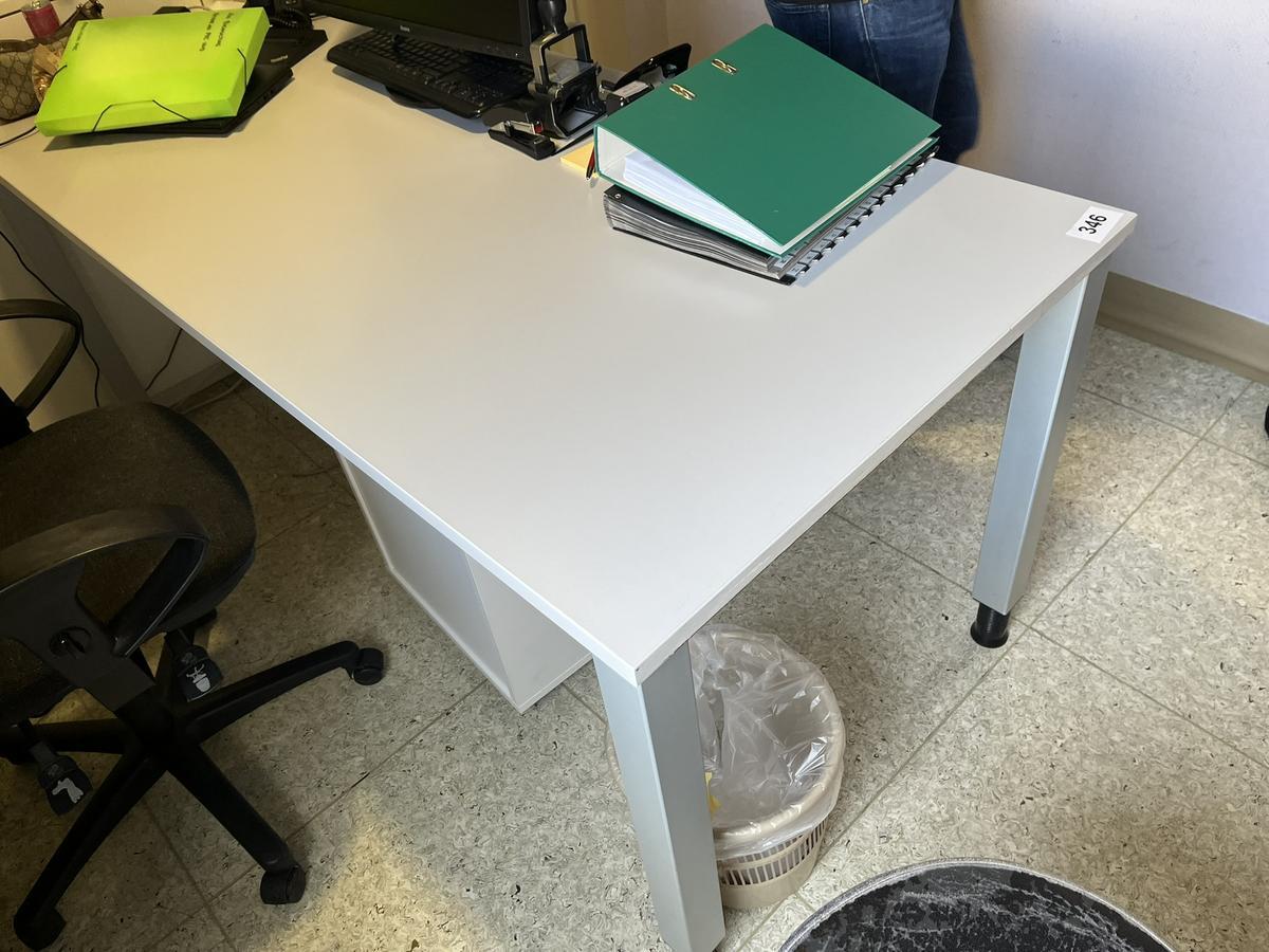 Schreibtischmodul ca. 180/80 cm mit Rollcontainer