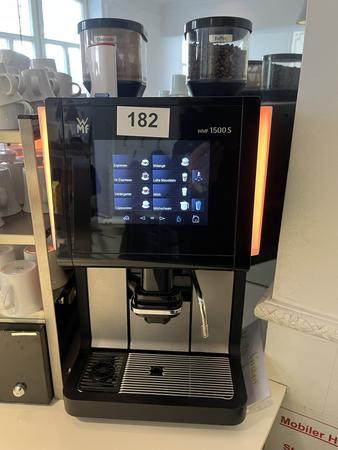 WMF Kaffeevollautomat 1500 S, ca. 40x60x70cm, inkl. Milchk�hler und Tassenw�rmer 30x60x55cm