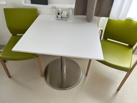 6 Stk. Beistelltische, 70x70cm